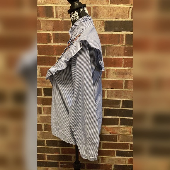 Blouse Ruffle Neck Floral Embroidered - Picture 7 of 7